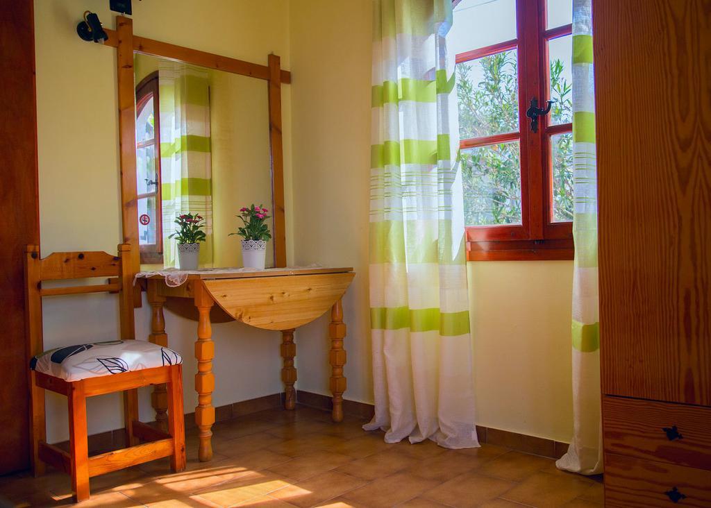 Villa Mikra Asia Poros Town Zewnętrze zdjęcie